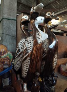 Duck Bali Wood Carving
